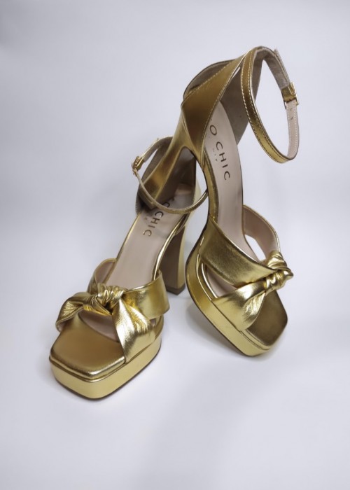 So Chic Anica Sandals Gold