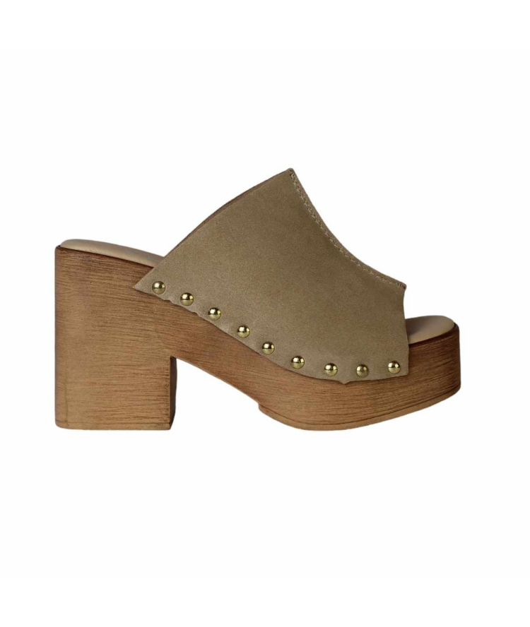 So Chic Colette Clogs So Chic Colette Clogs