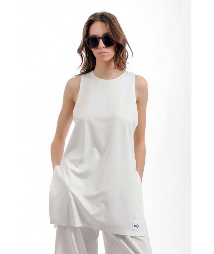 Two & A Half Long Top With Slits White