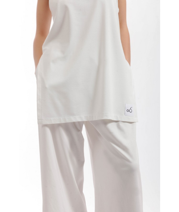 Two & A Half Long Top With Slits White