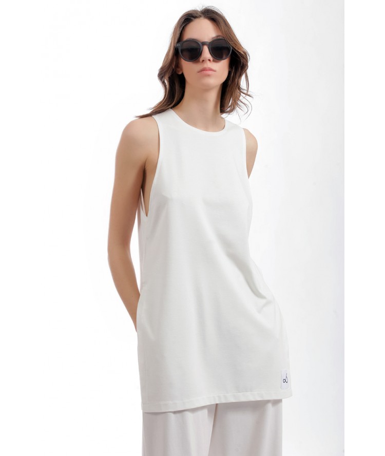 Two & A Half Long Top With Slits White