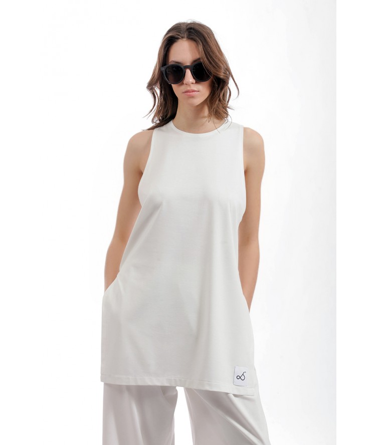 Two & A Half Long Top With Slits White