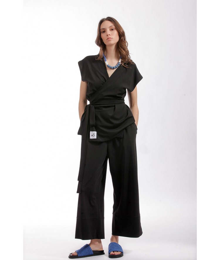 Two & A Half Cruise Kimono Top Black